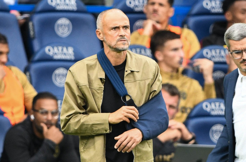 Trener PSŽ-a iz novinarske lože vodio svoj tim FOTO