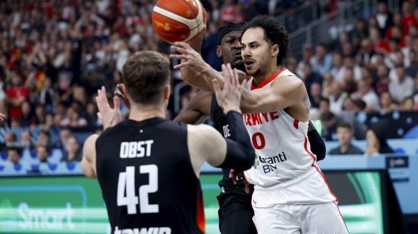 Larkin završio sa Turskom