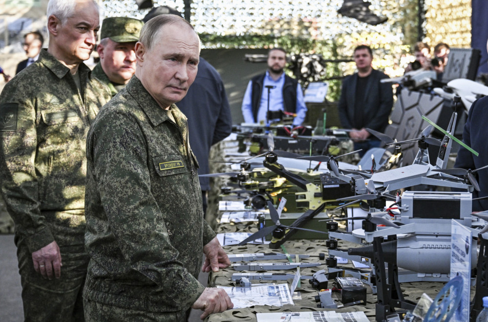 Putin obukao uniformu i otkrio cilj FOTO