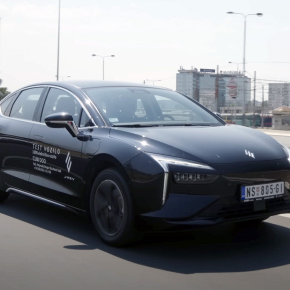 Test: JMEV EV Easy – heroj urbane mobilnosti? VIDEO