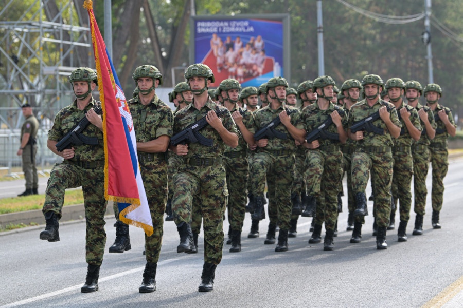 Sve je spremno za spektakl: Na najvećoj vojnoj paradi u novijoj istoriji Srbije 10.000 vojnika i 650 vozila