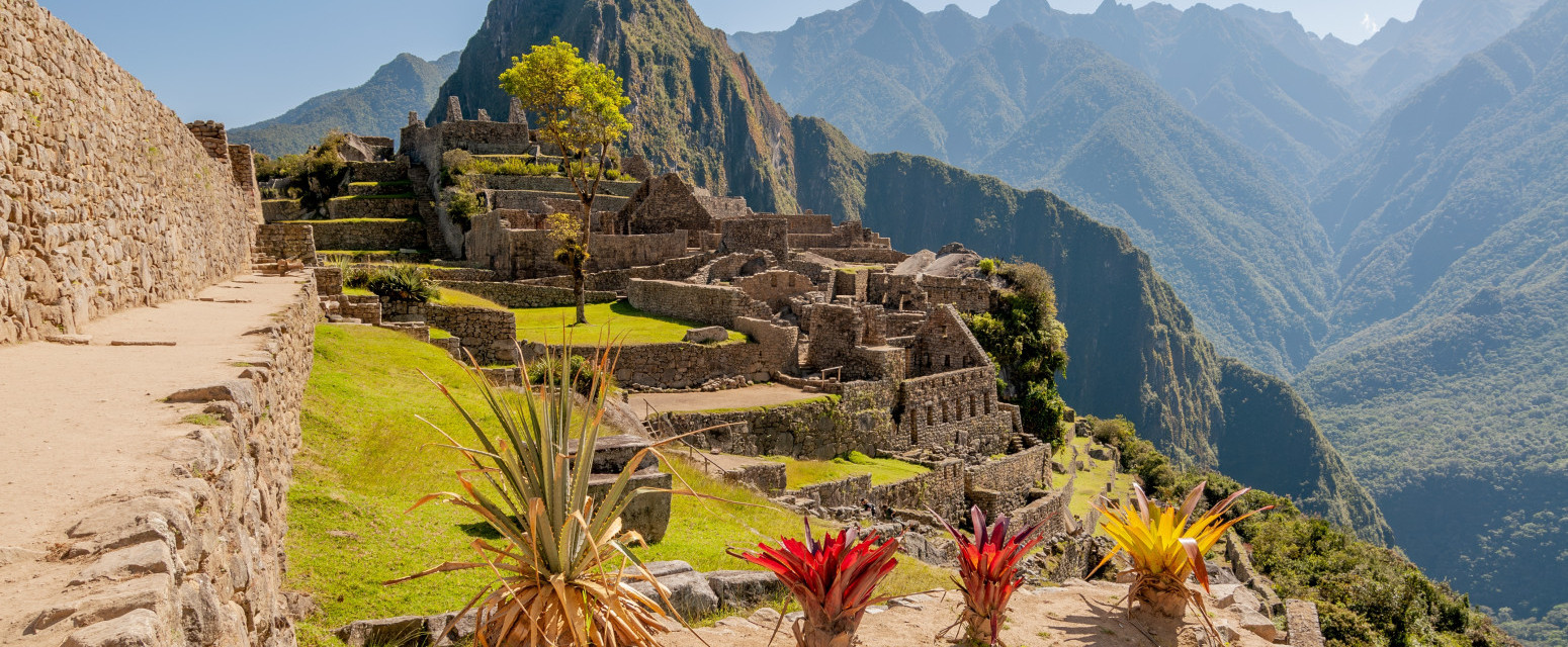 Više od 1.000 turista evakuisano na popularnoj destinaciji: Nastao totalni haos