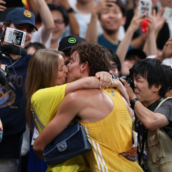 "Nisam bila za vezu": Ko je lepa devojka najboljeg atletičara sveta? FOTO