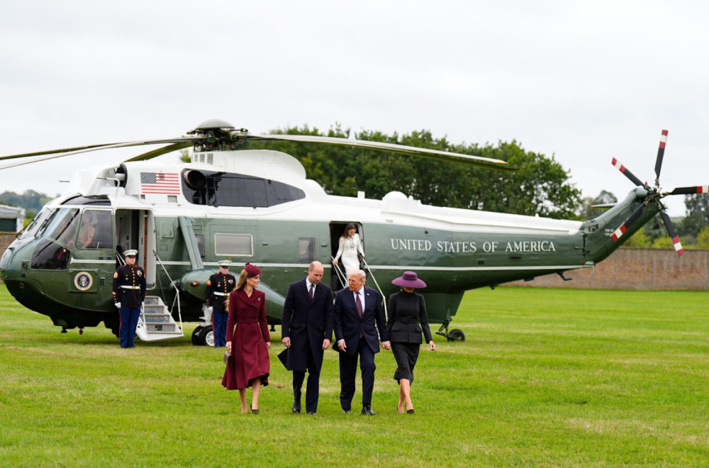 Kočijama do ulaza u zamak: Tramp i Melanija stigli u Vindzor, priređen svečani doček FOTO/VIDEO