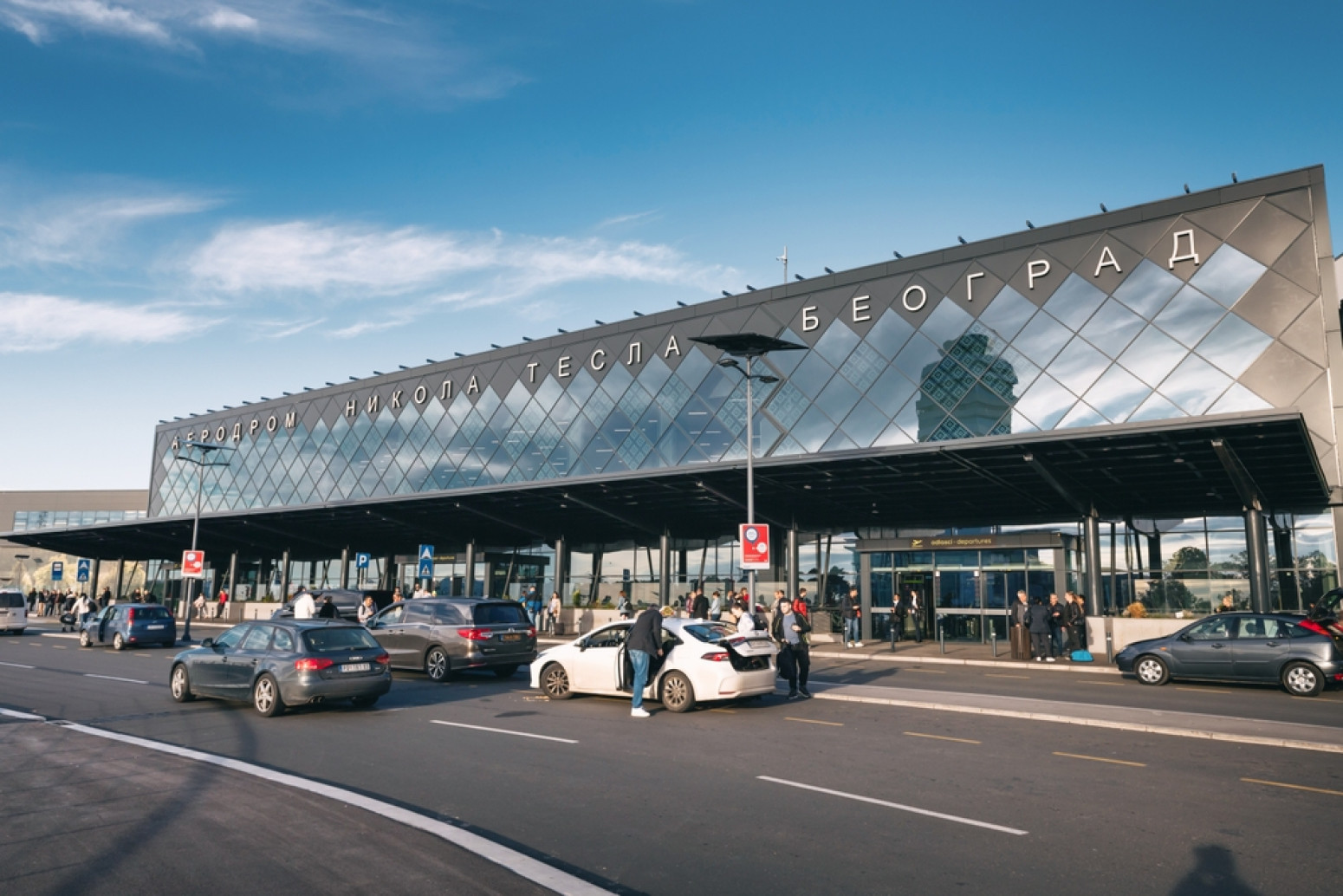 Aerodrom izdao važno obaveštenje za putnike: Ovo morate da znate da ne zakasnite na let