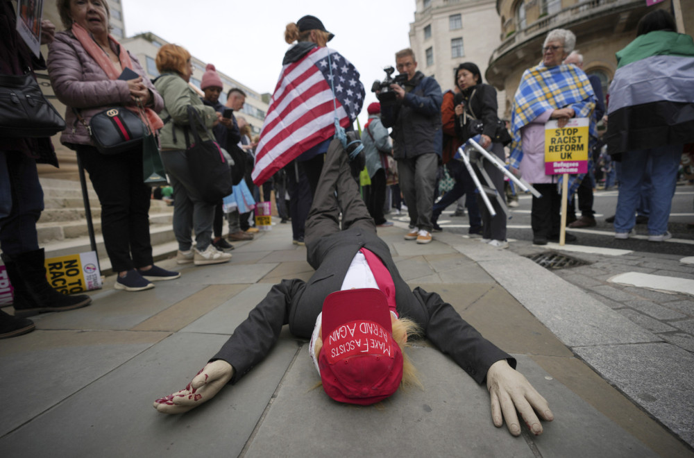London gori zbog Trampa: "On je sve što mrzimo" FOTO/VIDEO