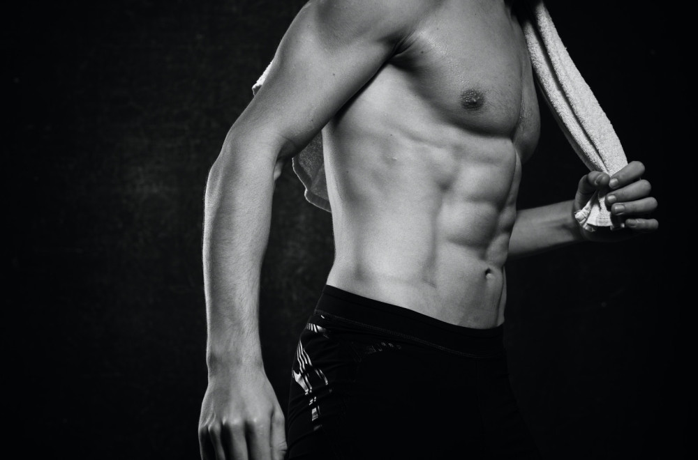 Urnebesni snimak: Fudbaleri Monaka se poskidali do gole kože u avionu FOTO/VIDEO