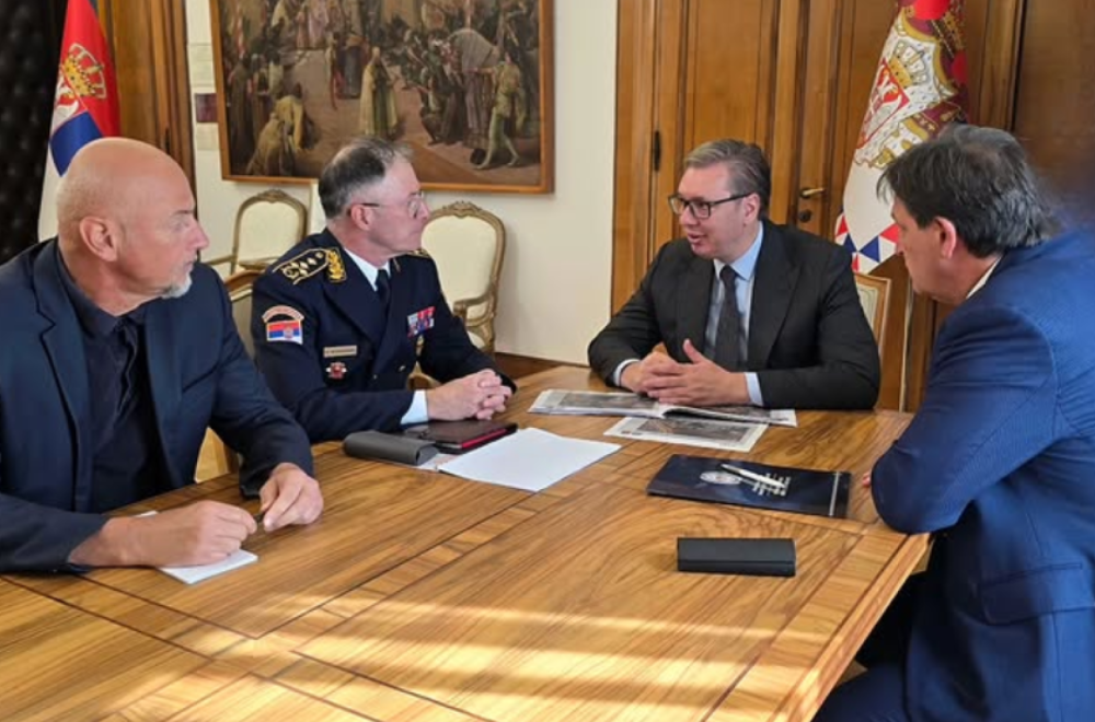 Vučić: U subotu će građani imati priliku da vide snažnu i moćnu srpsku armiju; Živela slobodna Srbija! FOTO