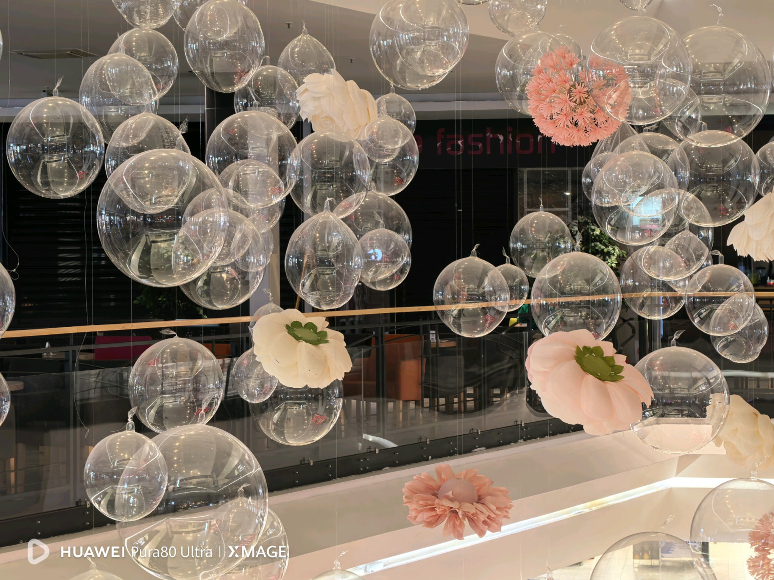 Ovako nešto još nismo videli: Huawei Pura 80 Ultra kamera pravi čuda u fotografiji