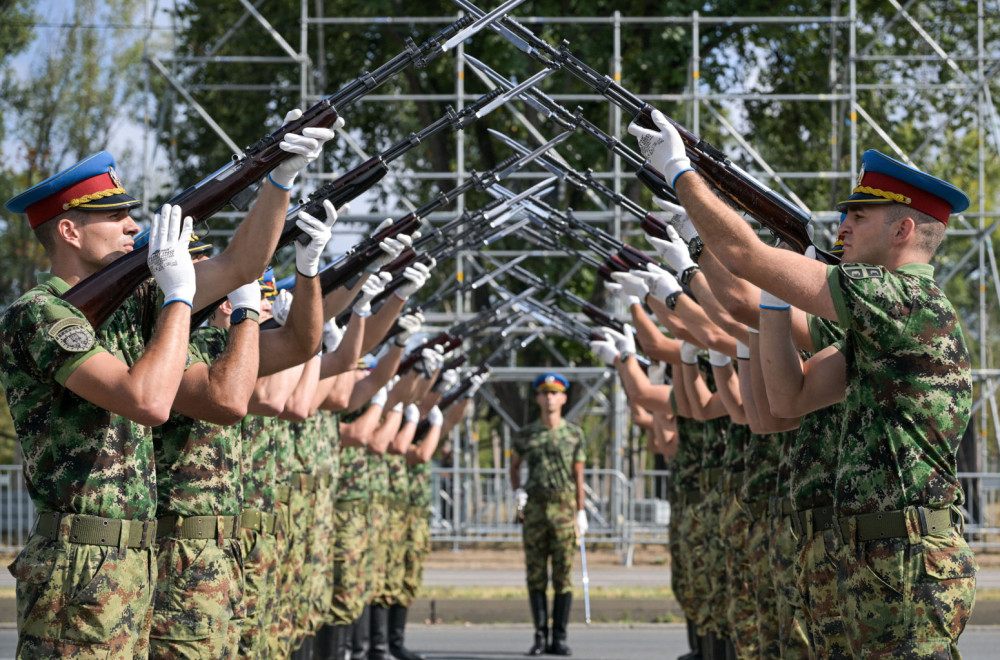 Sve je spremno za spektakl: Na najvećoj vojnoj paradi u novijoj istoriji Srbije 10.000 vojnika i 650 vozila