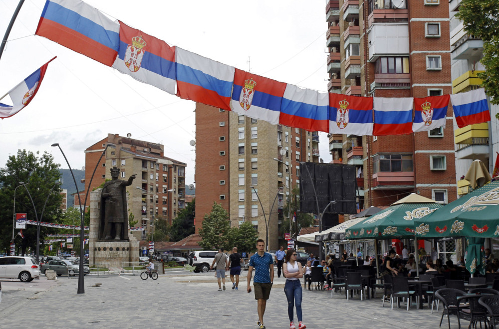 Naoružani civili u Severnoj Mitrovici; "Euleks i Kfor da reaguju"