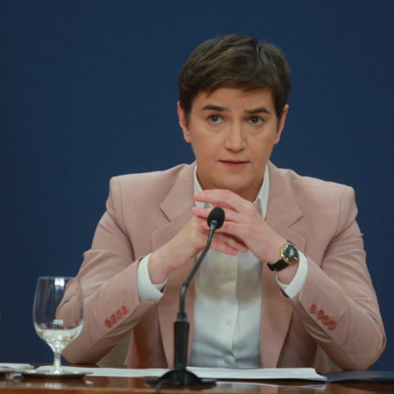 Brnabić odgovorila Đilasu: Nije mu stalo ni do Srbije ni do našeg naroda; Vučić se junački borio VIDEO