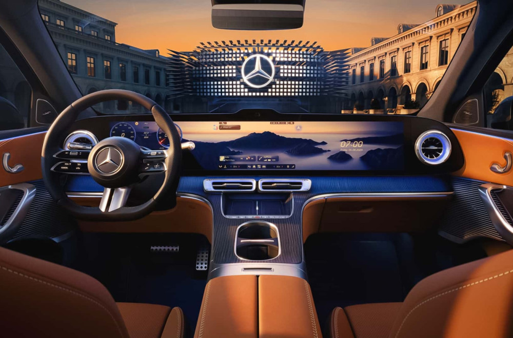 Mercedes, ipak, u rikverc: Posle ogromnog ekrana, vraća stare dobre dugmiće