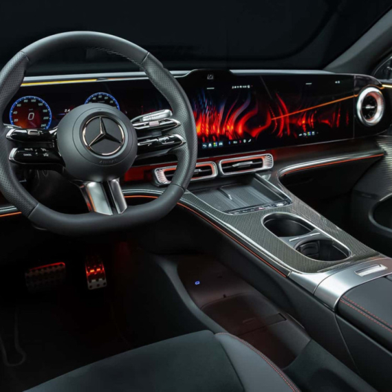 Mercedes, ipak, "u rikverc": Posle ogromnog ekrana, vraća stare dobre dugmiće