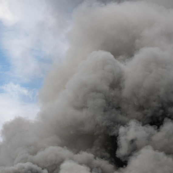 Drama na vašaru u Šapcu: Izbio požar FOTO