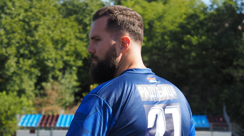 Raduljica možda debituje – kao fudbaler FOTO