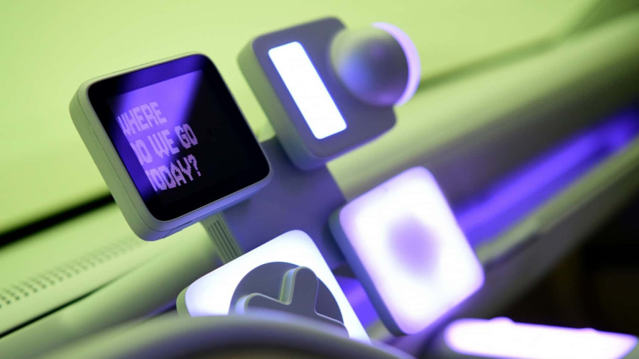 Šef dizajna pita: Zašto nam je uopšte potreban ekran u automobilu?