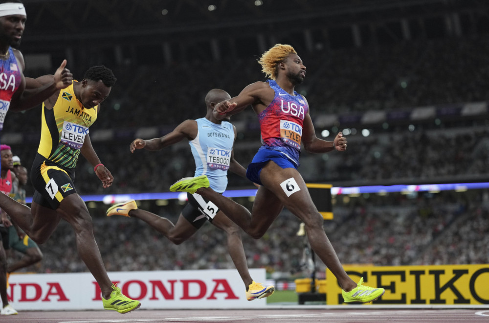 Na 200 metara ništa novo - Lajls ponovo šampion! VIDEO