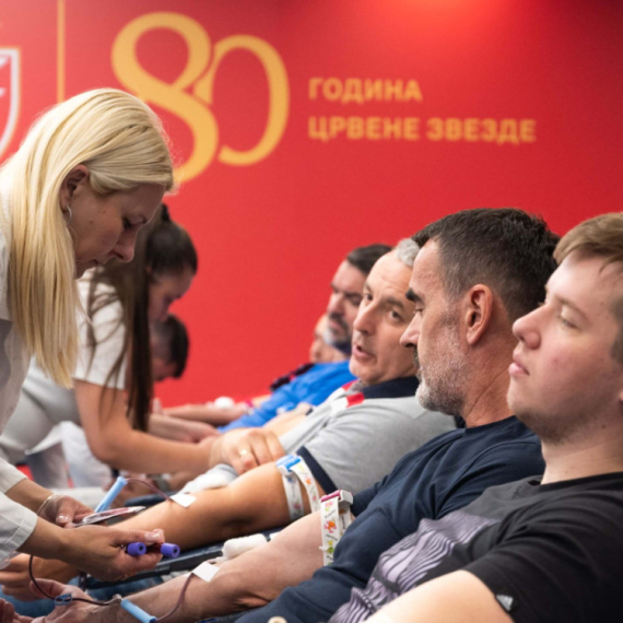 Zvezda nagrađuje učesnike akcije "Crveno-bela krv", svakom karta za Seltu
