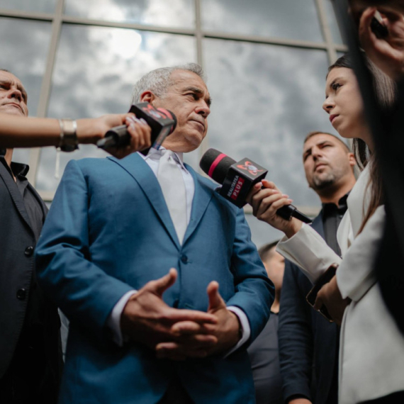 Rumuni se obrušili na Đorđeskua; Optužnica, pa suspenzija