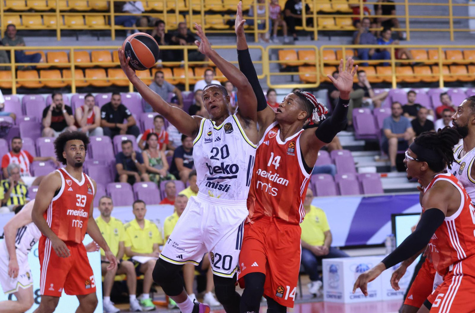 Zvezda zgromila šampiona Evrope!