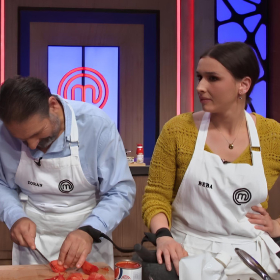 "Sladak si, Zoćo, žao mi te brate! Kud ti dadoše mene, ja sam živčana..." VIDEO