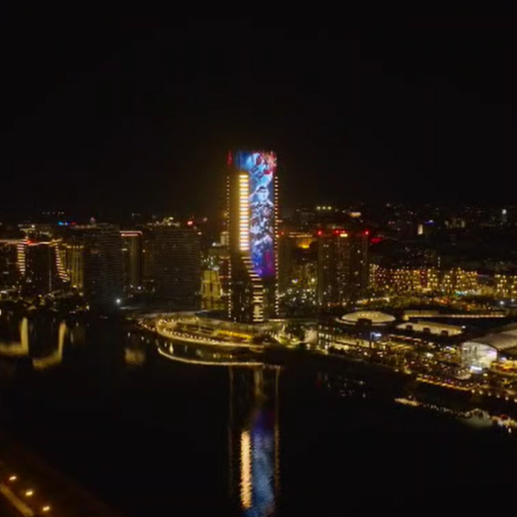 Zasijala Kula Beograd: Veličanstvena svetlosna projekcija u susret vojnoj paradi "Snaga jedinstva 2025" VIDEO