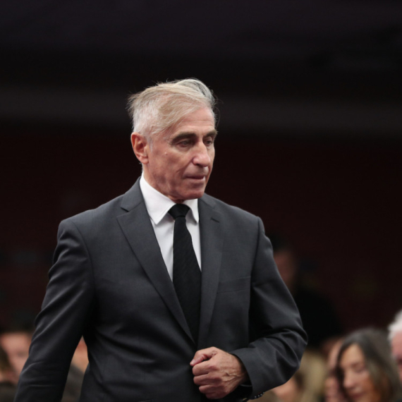 Održana komemoracija Dejanu Milovanoviću na "Marakani" – Boško Đurovski pao u nesvest