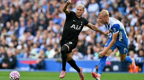 Van Heke poklonio bod Totenhemu, Milenković proklinje Ukrajinca VIDEO