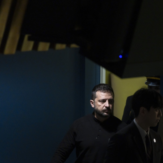 "Zelenski, koji preti da će napasti Kremlj, treba da se smiri"