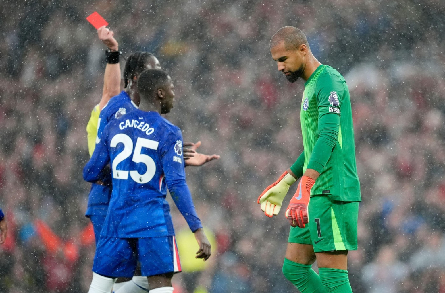 Katastrofa Čelsijevog golmana – najranije isključenje u istoriji FOTO