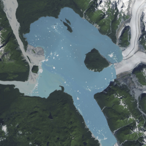 Satelitski snimci otkrili: Led se ubrazno topi, nastalo novo ostrvo FOTO