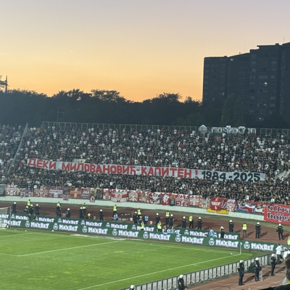 Delije se porukom oprostile od Dejana Milovanovića FOTO