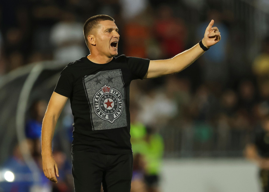 Mijatović posle derbija o Blagojeviću: Zadovoljni smo, ekipa igra dobro