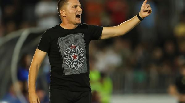 Blagojević čestitao Zvezdi, pa poručio: "Nismo zadovoljni – najmlađi Partizan u istoriji derbija"