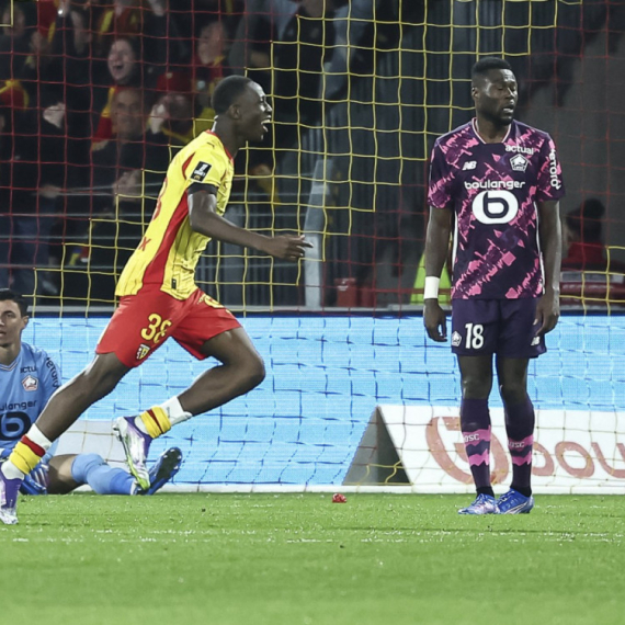 Zvezdin rival "prizemljen" – šamar za Lil u derbiju severa