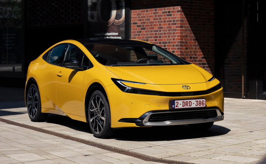 BMW i Toyota su bili u pravu? Ostali plaćaju cenu jurnjave za električnim automobilima