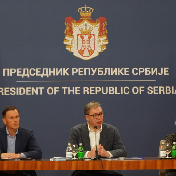 Mali saopštio dobre vesti za građane: Penzije rastu na 485 evra FOTO