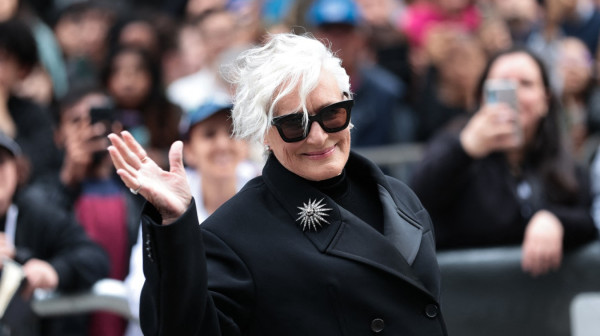 Holivudska zvezda potpuno gola u novom flimu VIDEO