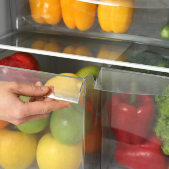 Malo ko zna čemu zapravo služi fioka u frižideru: Svi misle da je za povrće i voće, ali...