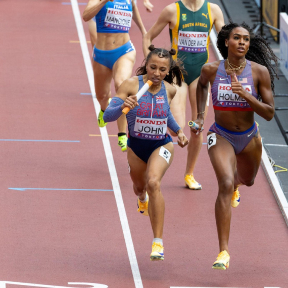 SAD i Bocvana trijumfovali u štafeti