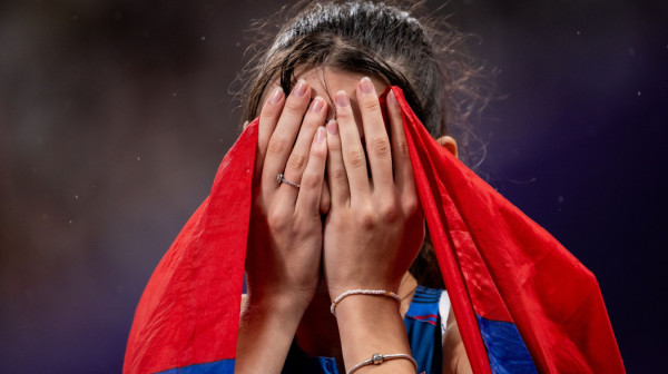 Angelinine suze: "Uspela sam!" FOTO