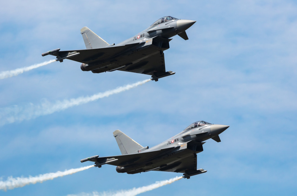 Evropska drama od 12 minuta; Sve je bilo u rukama petorice pilota; Rusi im samo mahnuli