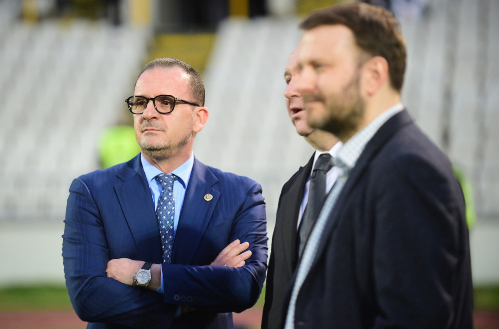 Mijatović "grobarima": "Zašto ste nezadovoljni, radovaćemo se zajedno!"