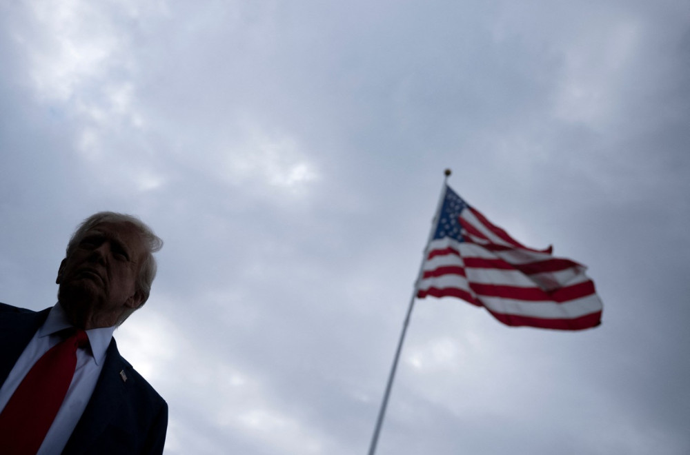 Cure detalji: Tramp predstavlja predlog za mir; Moraće da se povuku