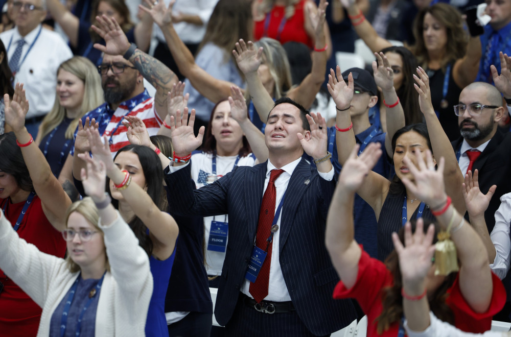 Održana komemoracija za Čarlija Kirka: Pun stadion; "Ovo je spašavanje zapadne civilizacije"