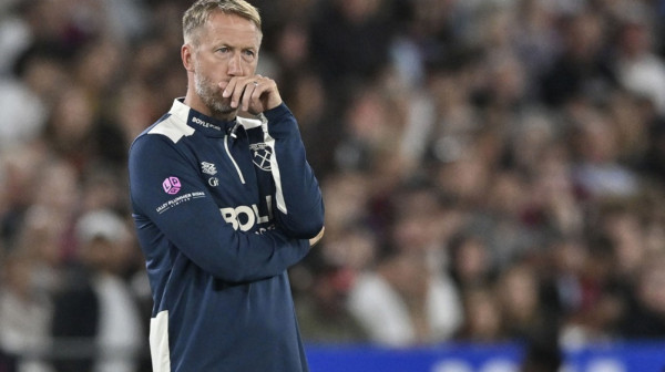 Smeši se novi otkaz u Premijer ligi