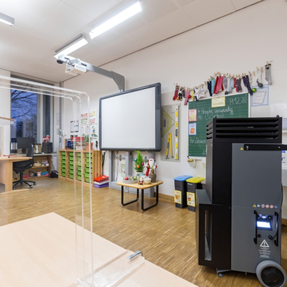 Prečišćivači vazduha postavljeni u svim vrtićima i školama u Beogradu