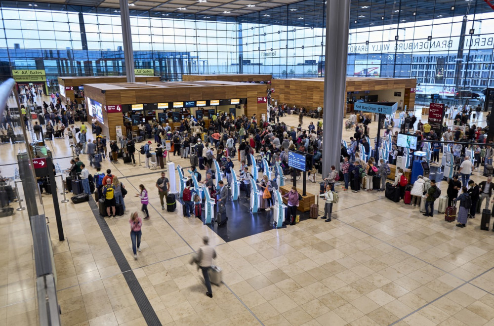 After cyber attacks on European airports, flights continue to be delayed