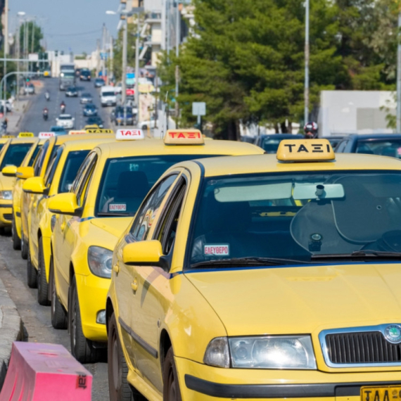 Upozorenje za sve turiste u Grčkoj: Izbegavajte Atinu FOTO